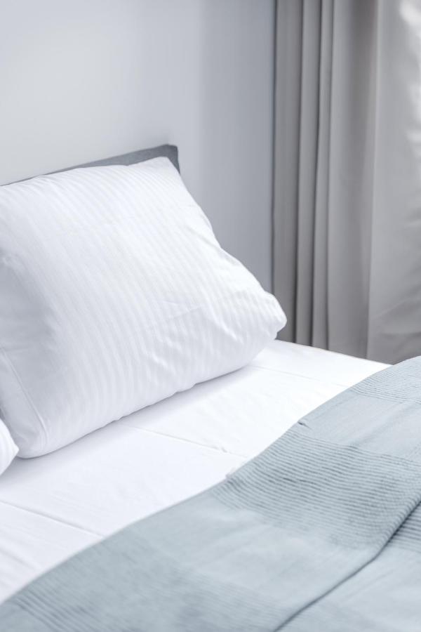 Flats 4 You, Moderne City Wohnung Naehe Hbf, Due-Messe 20 Min, Netflix, Kueche Duisburg Buitenkant foto