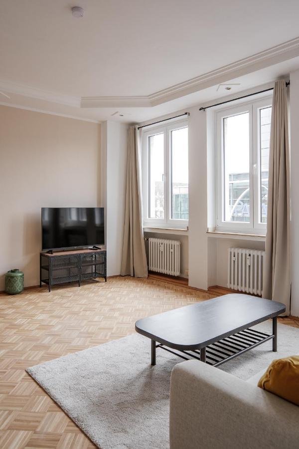 Flats 4 You, Moderne City Wohnung Naehe Hbf, Due-Messe 20 Min, Netflix, Kueche Duisburg Buitenkant foto